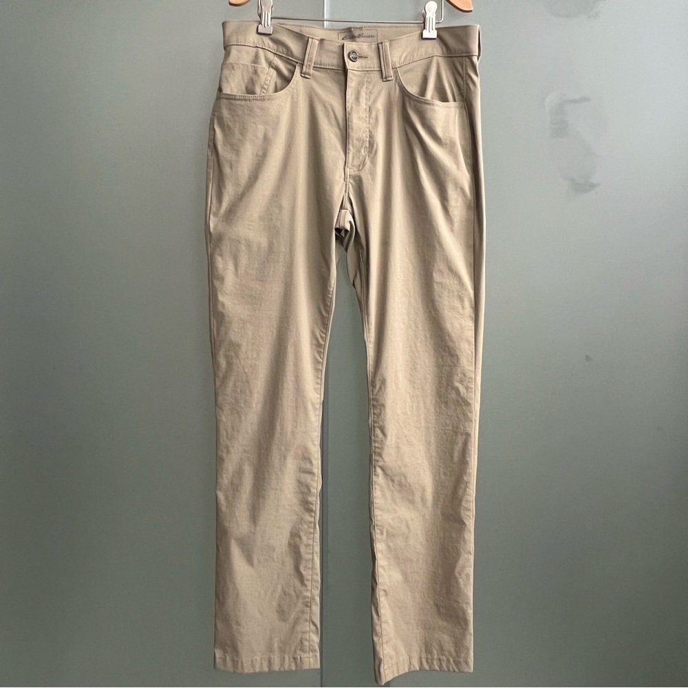 Eddie Bauer Travex Pants Men's 32x34 Khaki Pants Like New